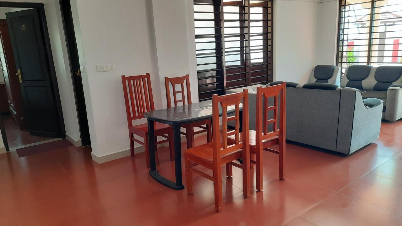 Poovar Sea View Rooms And Boating Family & Couple Only Exterior foto